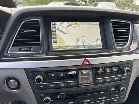 Used 2017 Genesis G80 3.8 image 19