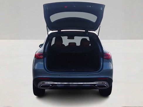 New 2026 Mercedes-Benz GLC 300 GLC 300 image 9