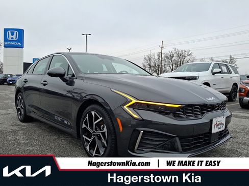 Used 2025 Kia K5 EX image 1