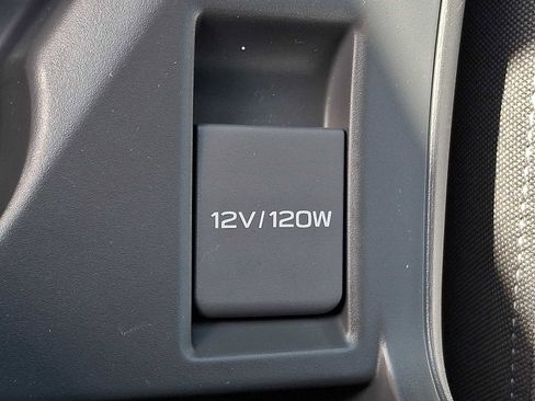 Used 2025 Subaru Crosstrek 2.0i Premium AWD/4WD image 24