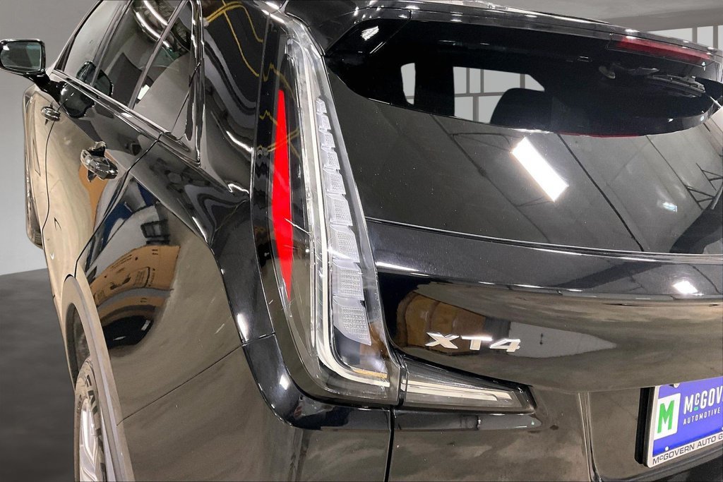 Used 2023 Cadillac XT4 Sport w/ Cold Weather Package AWD/4WD image 24