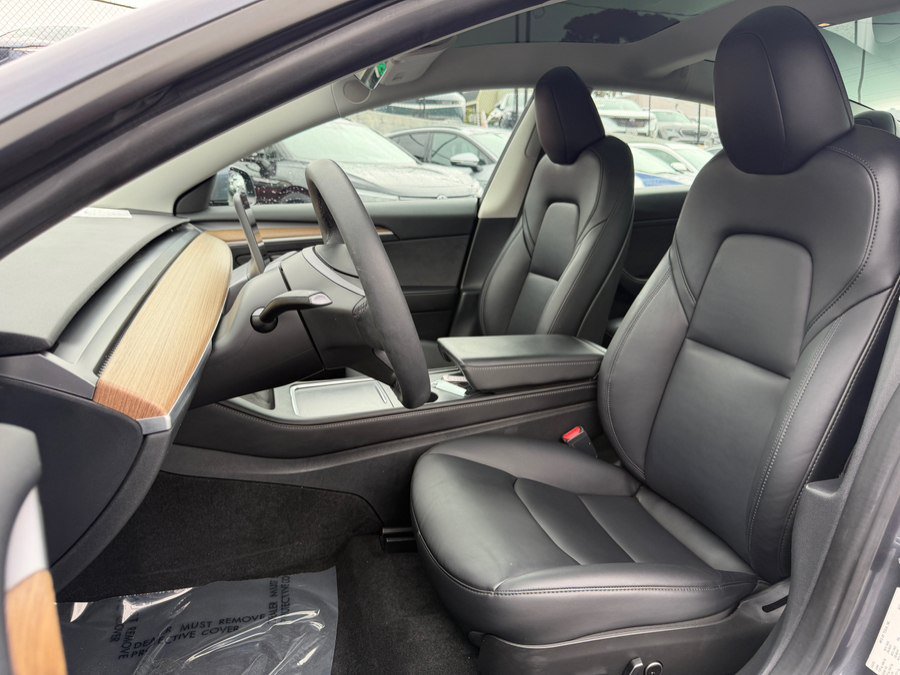 Used 2023 Tesla Model 3 Standard Range RWD image 14