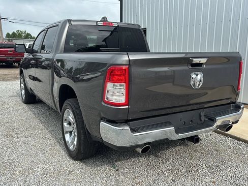 Used 2020 RAM 1500 Big Horn AWD/4WD image 3