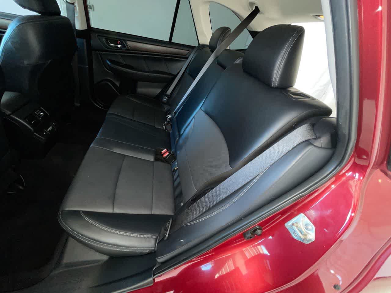 Used 2018 Subaru Outback 3.6R Limited AWD/4WD image 23