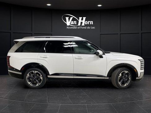 New 2026 Hyundai Palisade Limited image 2