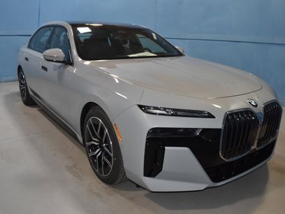 New 2026 BMW 740i xDrive w/ Executive Package