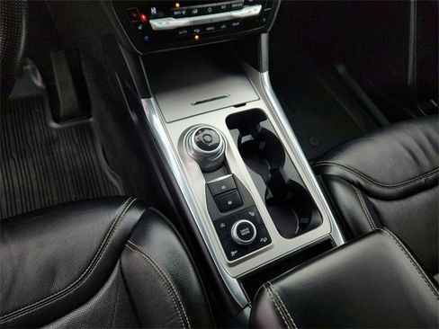 Used 2020 Ford Explorer ST w/ ST Street Pack image 29