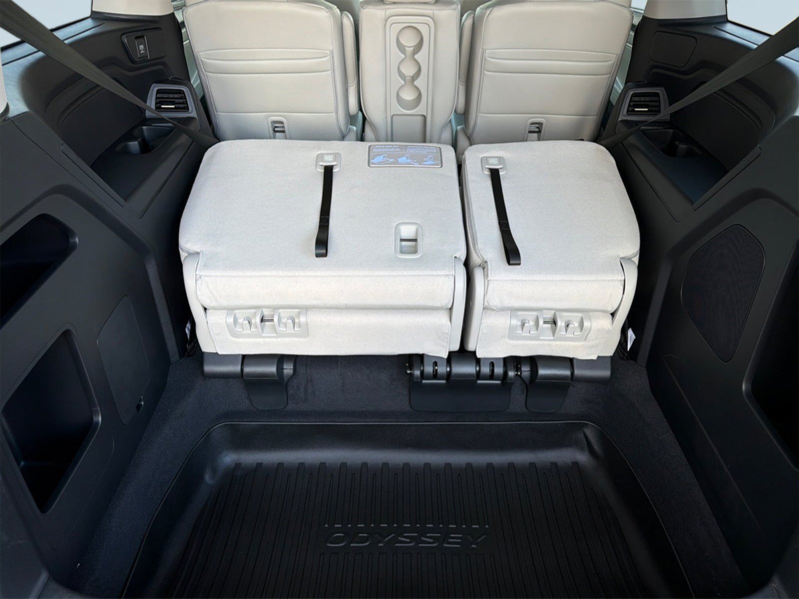 New 2027 Honda Odyssey EX-L image 25