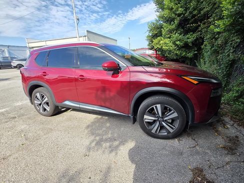 Used 2023 Nissan Rogue Platinum w/ Platinum Premium Package AWD/4WD image 1