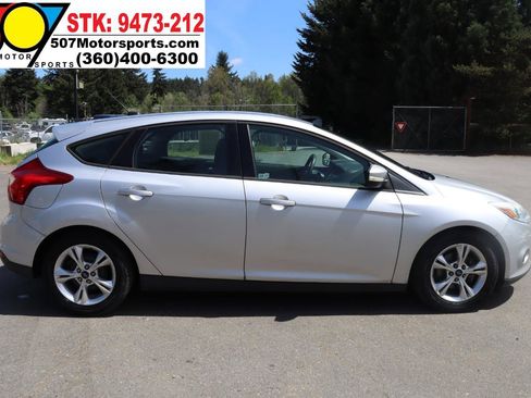 Used 2013 Ford Focus SE FWD image 9