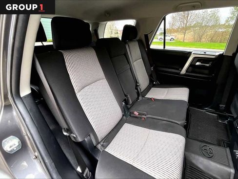 Certified 2022 Toyota 4Runner SR5 AWD/4WD image 20