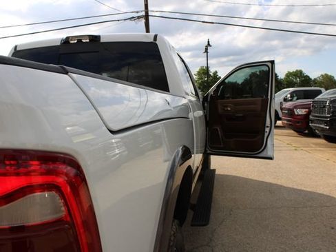 Used 2023 RAM 2500 Limited AWD/4WD image 45