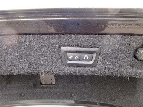 Used 2018 BMW 540i xDrive image 7