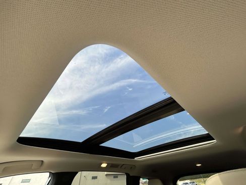 Used 2023 INFINITI QX60 Pure image 11