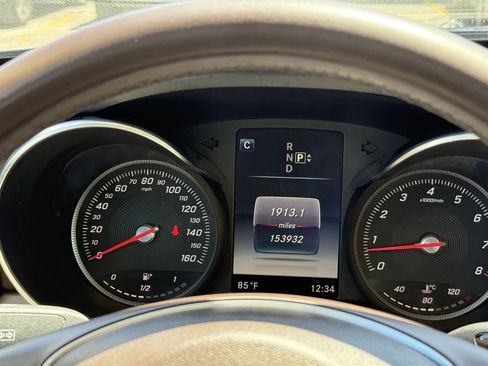 Used 2015 Mercedes-Benz C 300 4MATIC Sedan image 16
