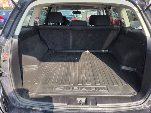 Used 2012 Subaru Outback 2.5i Premium AWD/4WD image 11