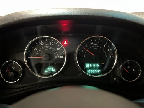 Used 2015 Jeep Wrangler Unlimited Sport w/ Quick Order Package 24S image 9