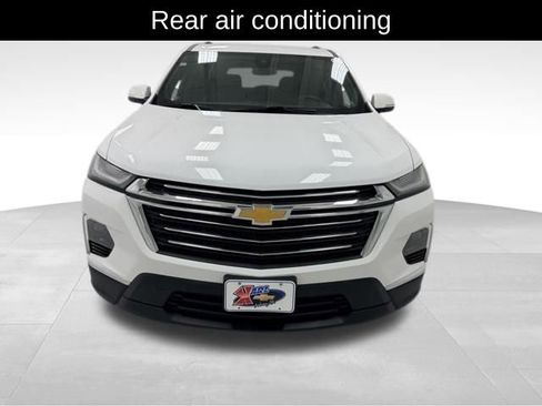 Certified 2024 Chevrolet Traverse LT image 9