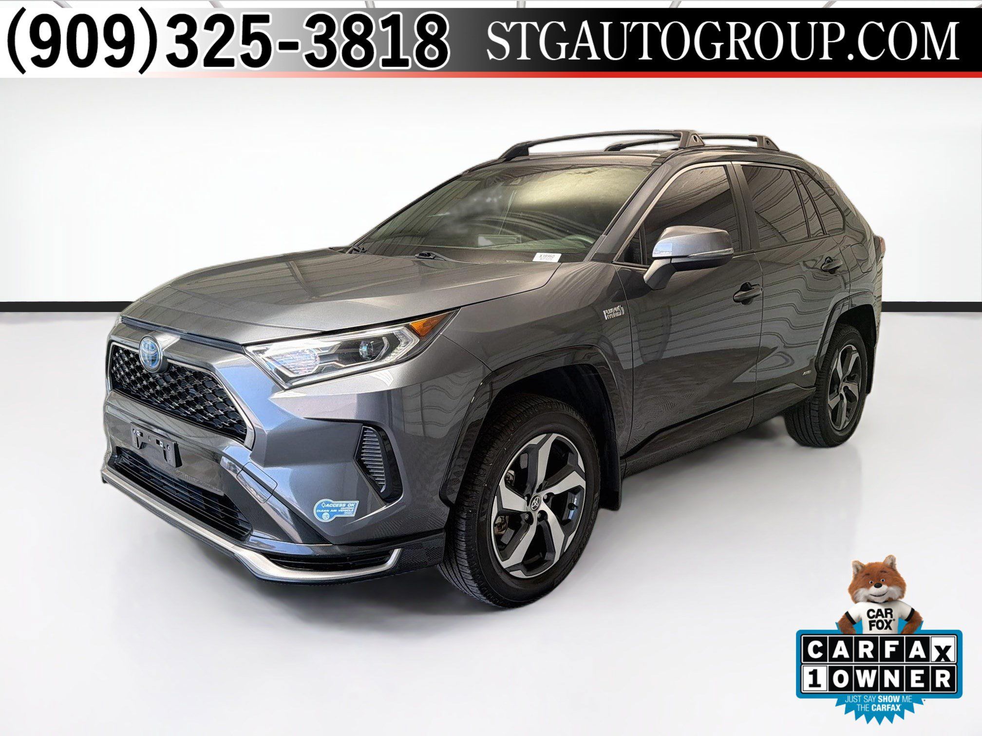 Used 2021 Toyota RAV4 SE w/ Weather & Moonroof Package AWD/4WD image 1