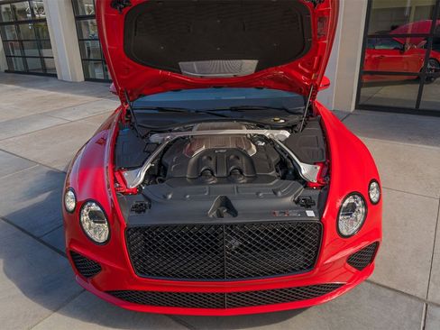 New 2024 Bentley Continental GT image 32