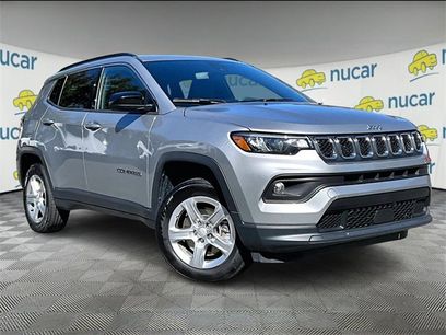 Used 2024 Jeep Compass Latitude