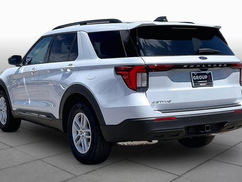 New 2026 Ford Explorer Active image 12