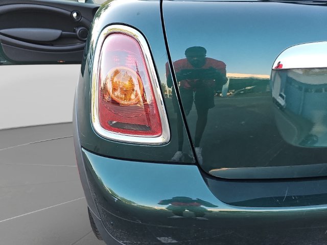 Used 2009 MINI Cooper Hardtop FWD image 32