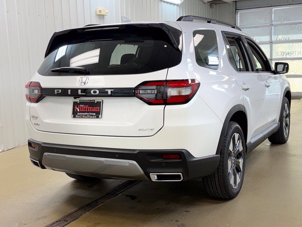 New 2026 Honda Pilot Elite image 5