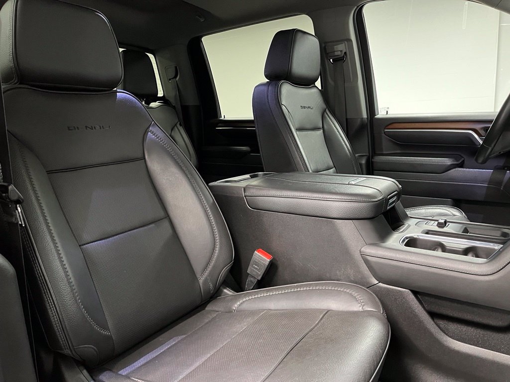 Used 2024 GMC Sierra 3500 Denali w/ Technology Package AWD/4WD image 56
