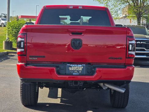 Used 2024 RAM 2500 Big Horn w/ Night Edition image 7