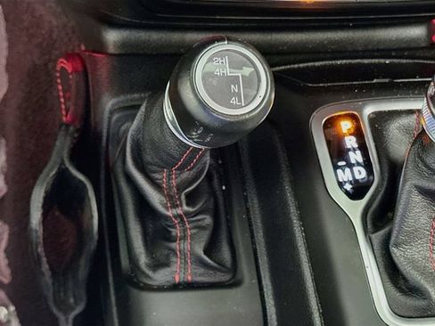 Used 2020 Jeep Wrangler Unlimited Rubicon w/ Quick Order Package 28Y Recon AWD/4WD image 20