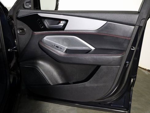 Used 2025 Acura MDX A-Spec image 33