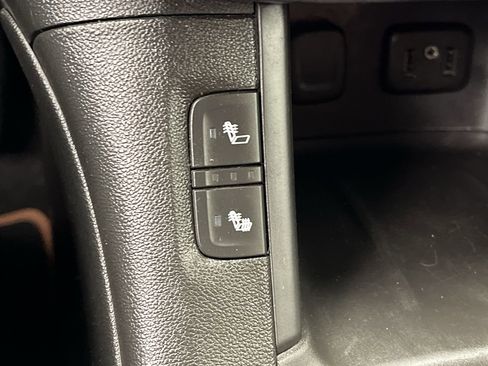 Used 2017 GMC Acadia SLT image 22