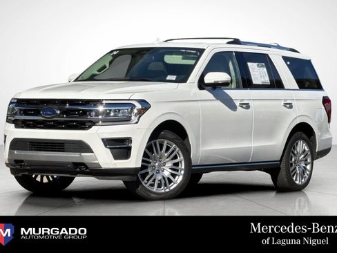 Used 2024 Ford Expedition Limited image 1