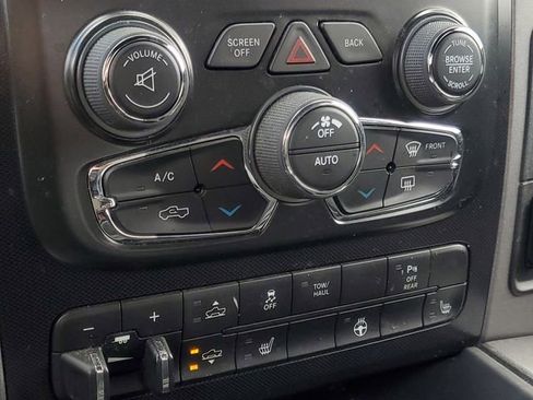 Used 2017 RAM 1500 Rebel w/ Luxury Group image 27