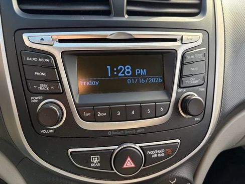 Used 2017 Hyundai Accent Value Edition FWD image 21