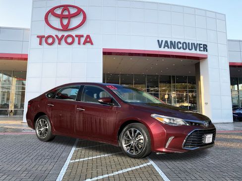 Certified 2016 Toyota Avalon XLE image 1