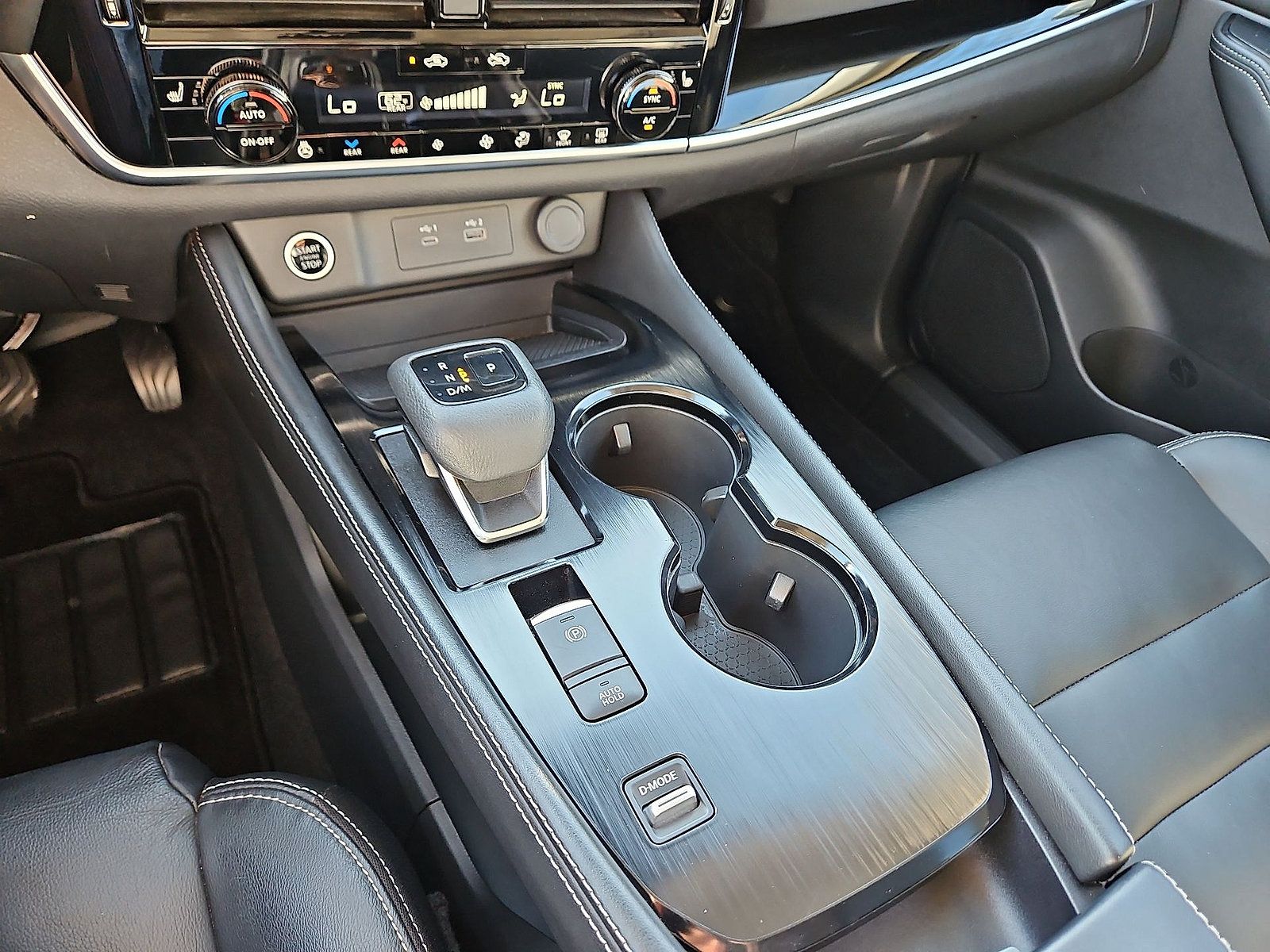 Used 2023 Nissan Rogue SL w/ SL Premium Package FWD image 22