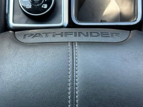 Used 2022 Nissan Pathfinder SV AWD/4WD image 35