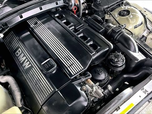 Used 2001 BMW Z3 3.0i RWD image 26