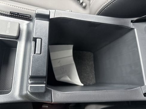 New 2026 Subaru Outback Limited image 39