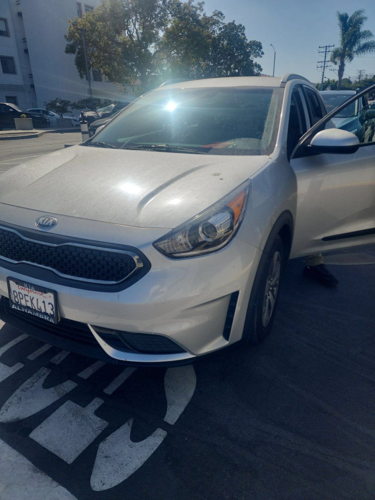 Used 2019 Kia Niro LX FWD image 1
