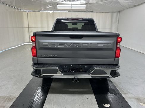 Used 2021 Chevrolet Silverado 1500 LT AWD/4WD image 20
