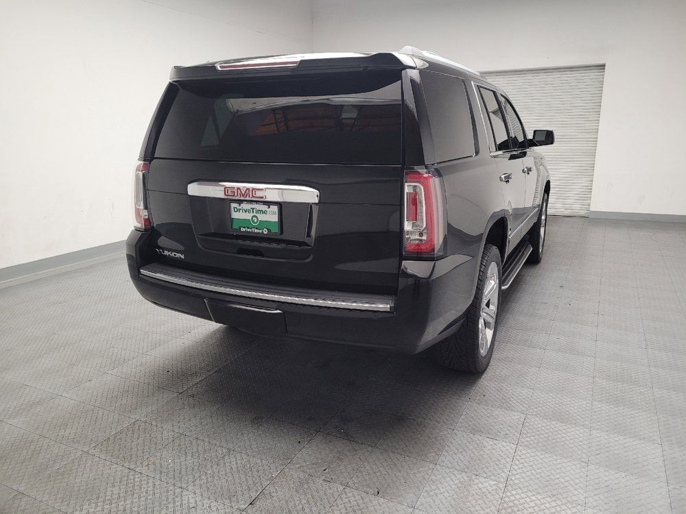 Used 2017 GMC Yukon Denali w/ Open Road Package AWD/4WD image 7