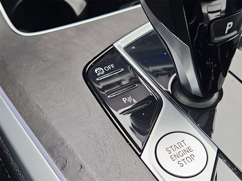 Used 2022 BMW X5 xDrive40i image 18