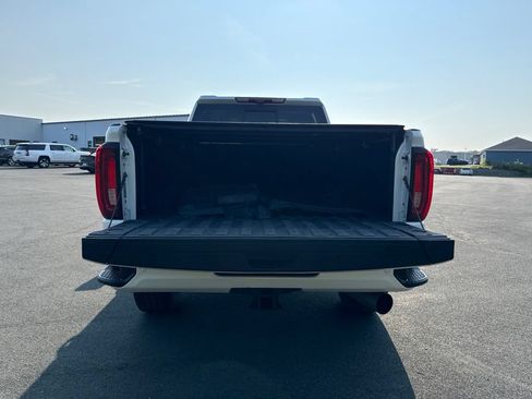 Used 2023 GMC Sierra 3500 Denali w/ Technology Package AWD/4WD image 20