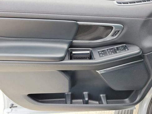 Used 2025 Ford Expedition Platinum w/ Stealth Performance Package image 25