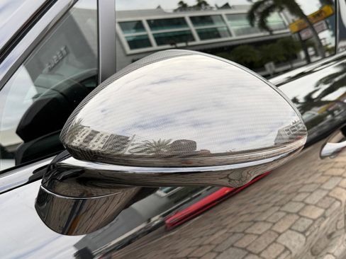 Used 2025 Porsche Cayenne GTS image 19