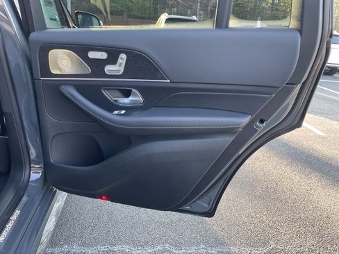 New 2026 Mercedes-Benz GLS 450 4MATIC image 41