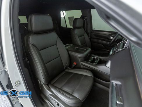 Used 2022 Chevrolet Tahoe Z71 w/ Luxury Package image 41